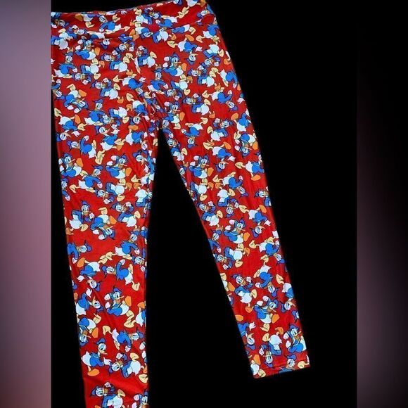 LuLaRoe Women’s TC Red Disney’s Donald Duck Leggings Adult Sizes XL Comfy NWOT - Picture 5 of 16